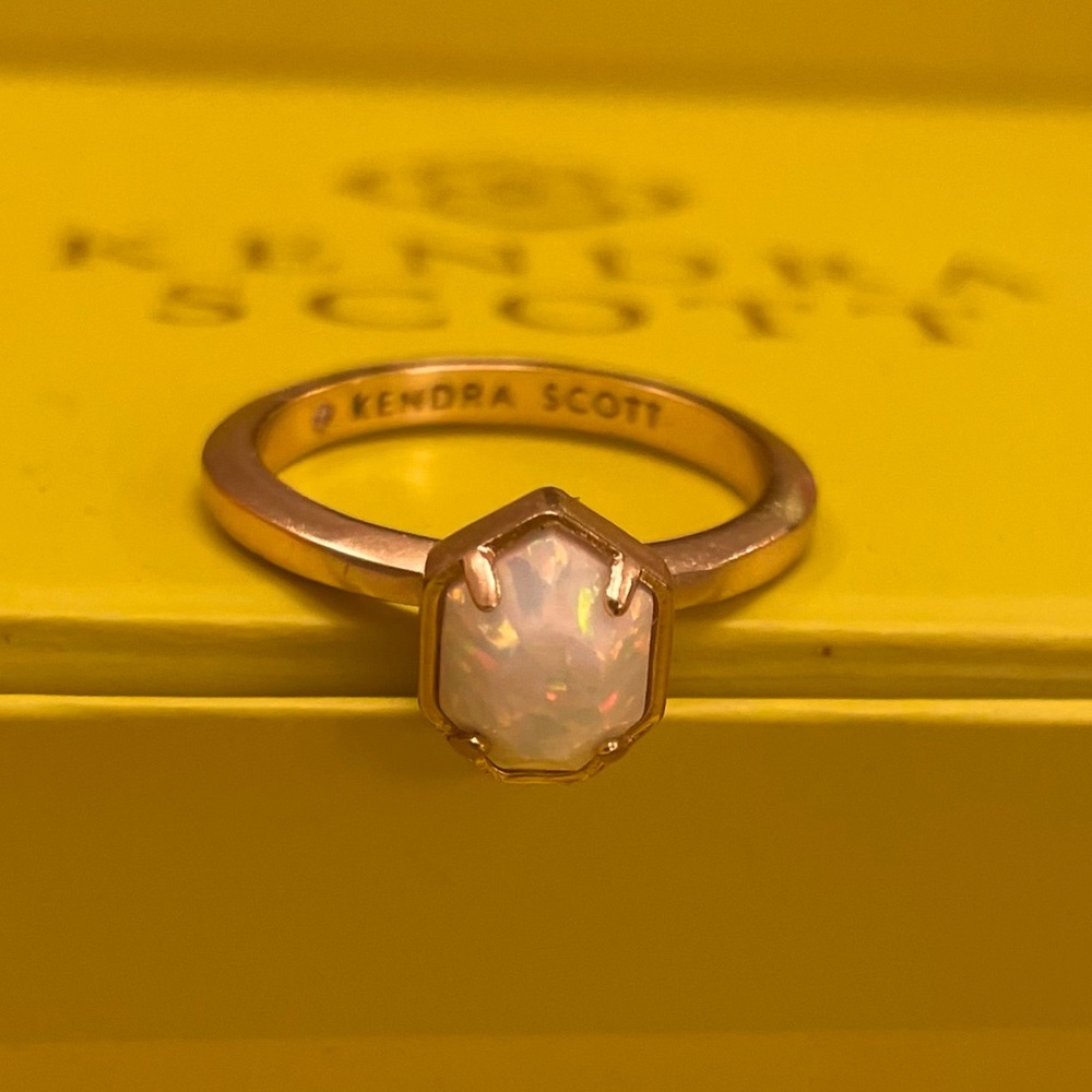 Kendra Scott White Kyocera Opal & Rose Gold Calvin Ring